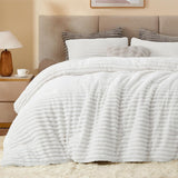 BEDELITE Fleece Comforter Set -Super Soft & Warm Fluffy Cream White Bedding, Luxury Fuzzy Heavy Bed Set for Winter with 2 Pillow Cases