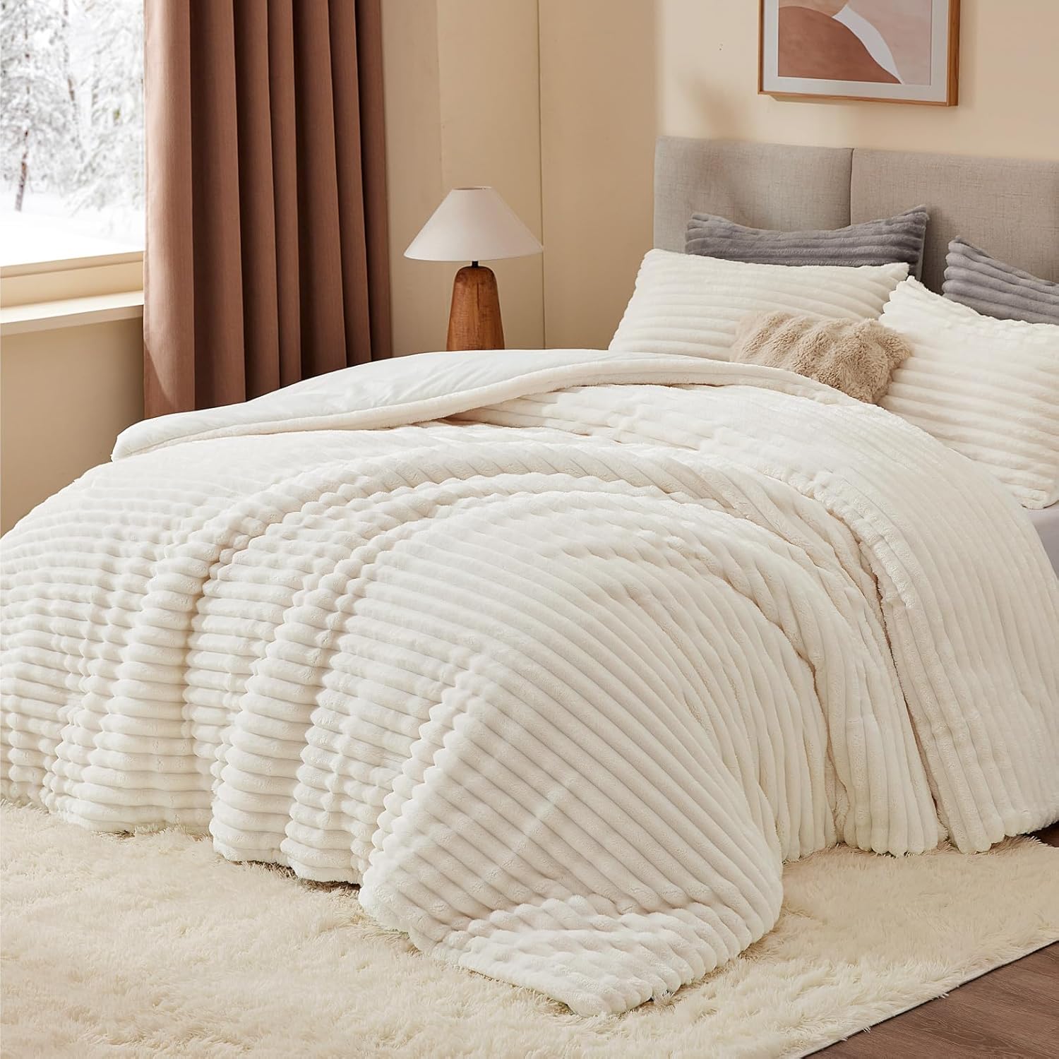 BEDELITE Fleece Comforter Set -Super Soft & Warm Fluffy Cream White Bedding, Luxury Fuzzy Heavy Bed Set for Winter with 2 Pillow Cases