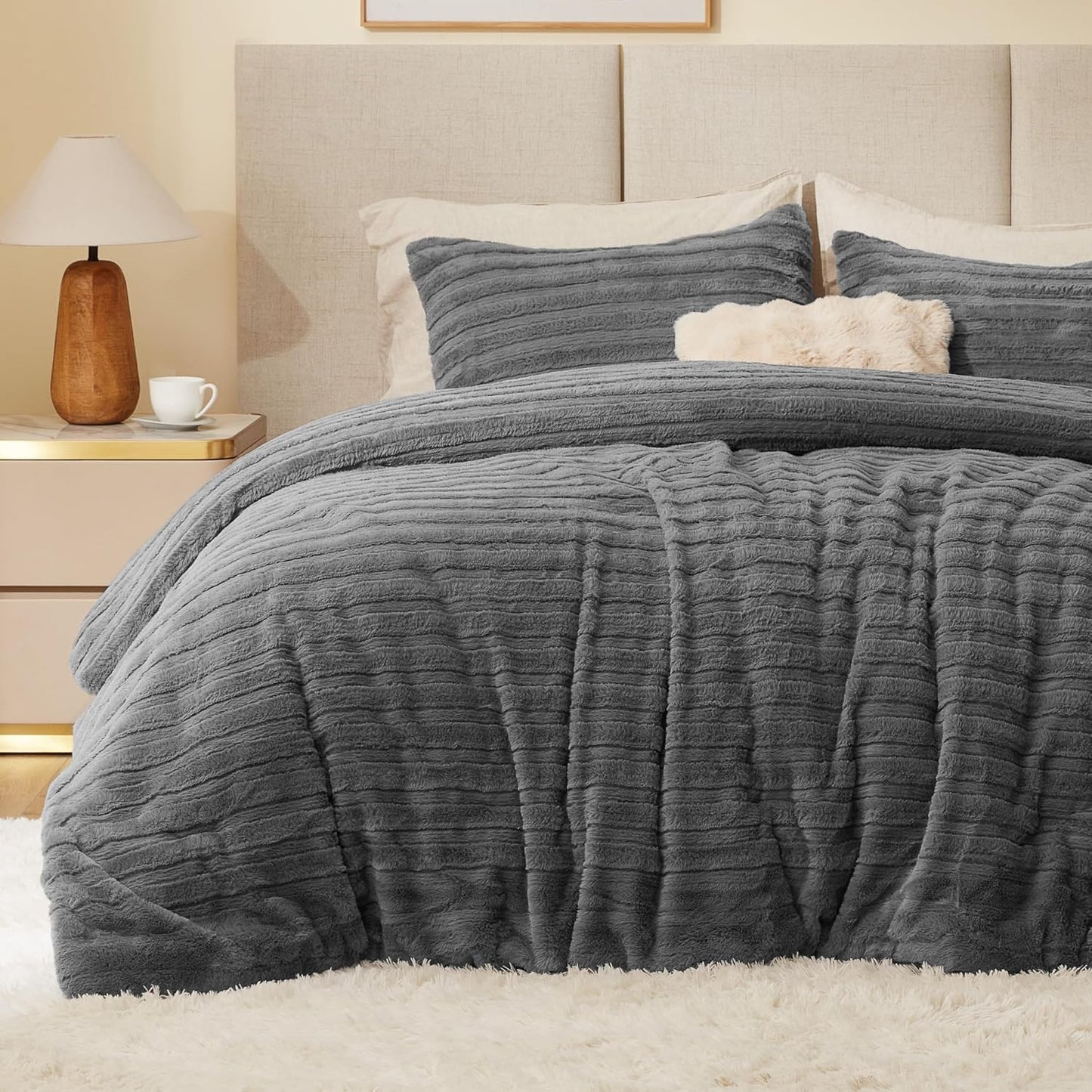 BEDELITE Fleece Comforter Set -Super Soft & Warm Fluffy Cream White Bedding, Luxury Fuzzy Heavy Bed Set for Winter with 2 Pillow Cases