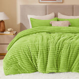 BEDELITE Fleece Comforter Set -Super Soft & Warm Fluffy Cream White Bedding, Luxury Fuzzy Heavy Bed Set for Winter with 2 Pillow Cases