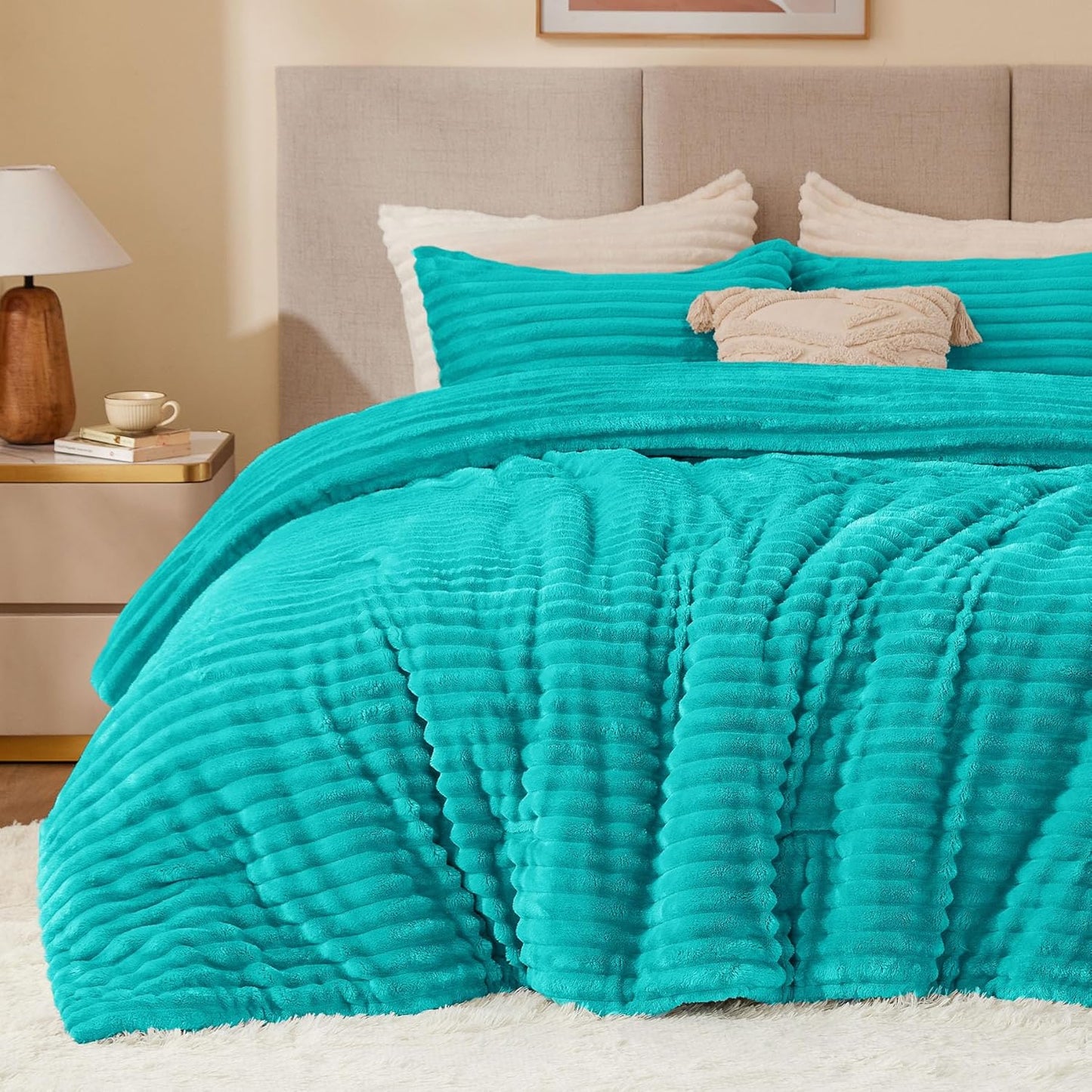 BEDELITE Fleece Comforter Set -Super Soft & Warm Fluffy Cream White Bedding, Luxury Fuzzy Heavy Bed Set for Winter with 2 Pillow Cases