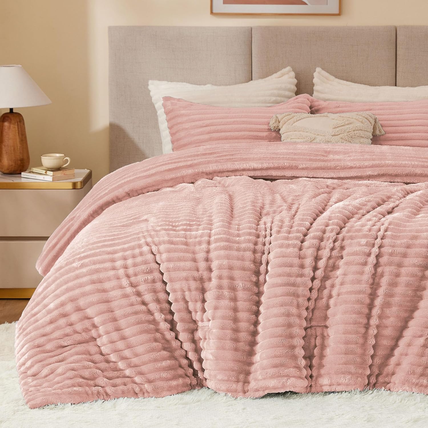 BEDELITE Fleece Comforter Set -Super Soft & Warm Fluffy Cream White Bedding, Luxury Fuzzy Heavy Bed Set for Winter with 2 Pillow Cases