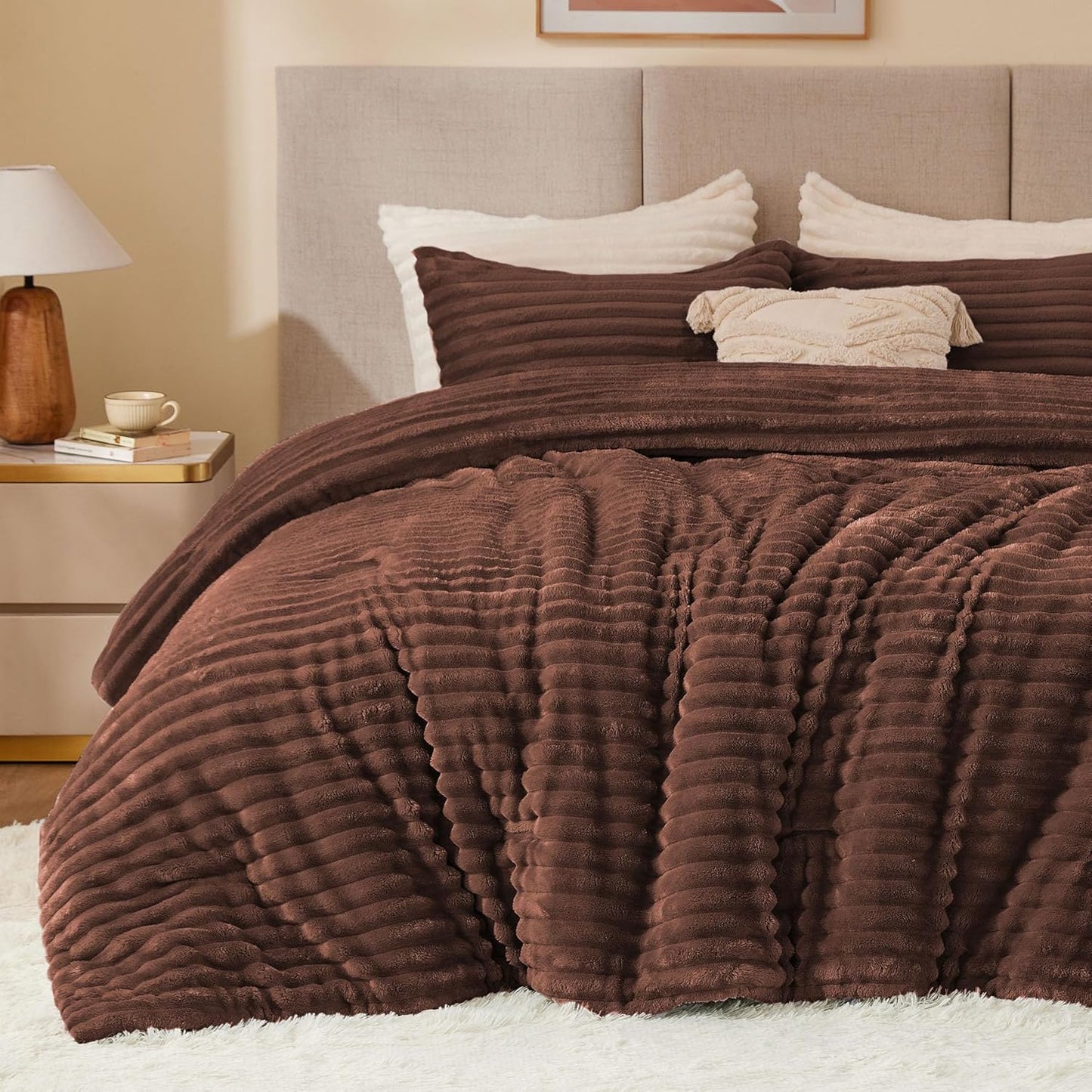 BEDELITE Fleece Comforter Set -Super Soft & Warm Fluffy Cream White Bedding, Luxury Fuzzy Heavy Bed Set for Winter with 2 Pillow Cases