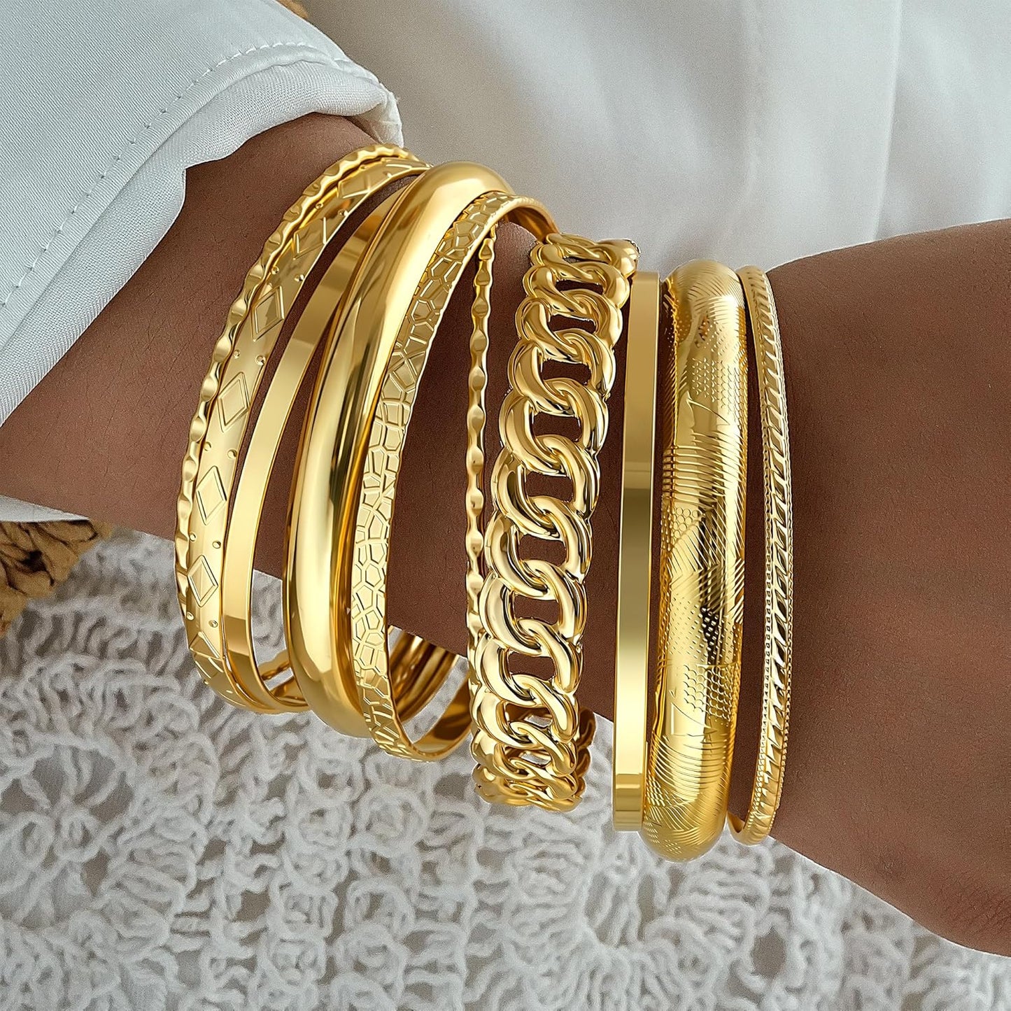 ÌF ME Gold Bangle Bracelets for Women, Indian Bangles Stackable Set, Multi Layer Textured 14K Gold Plated Chunky Bracelets Boho Jewelrys Set