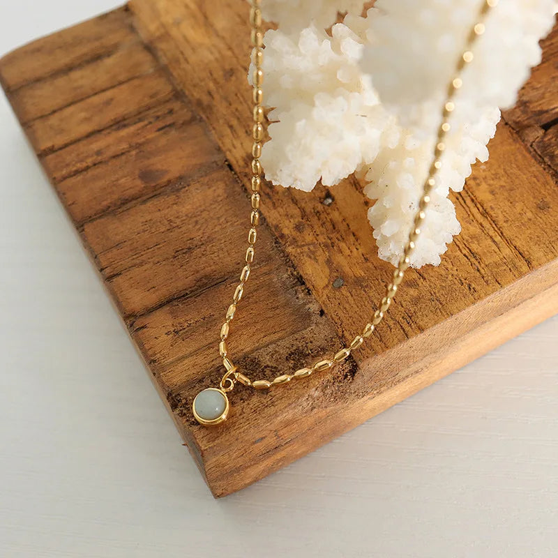 QIFEI 2023 New Stainless Steel Gold Plated Jewelry Vintage Natural Stone Bead Chain Necklace