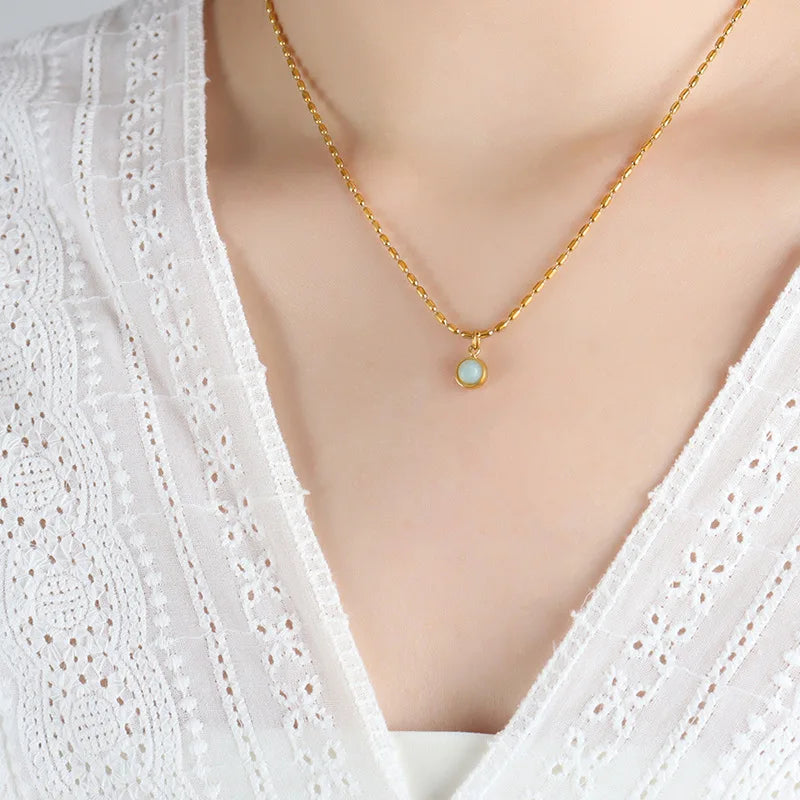 QIFEI 2023 New Stainless Steel Gold Plated Jewelry Vintage Natural Stone Bead Chain Necklace