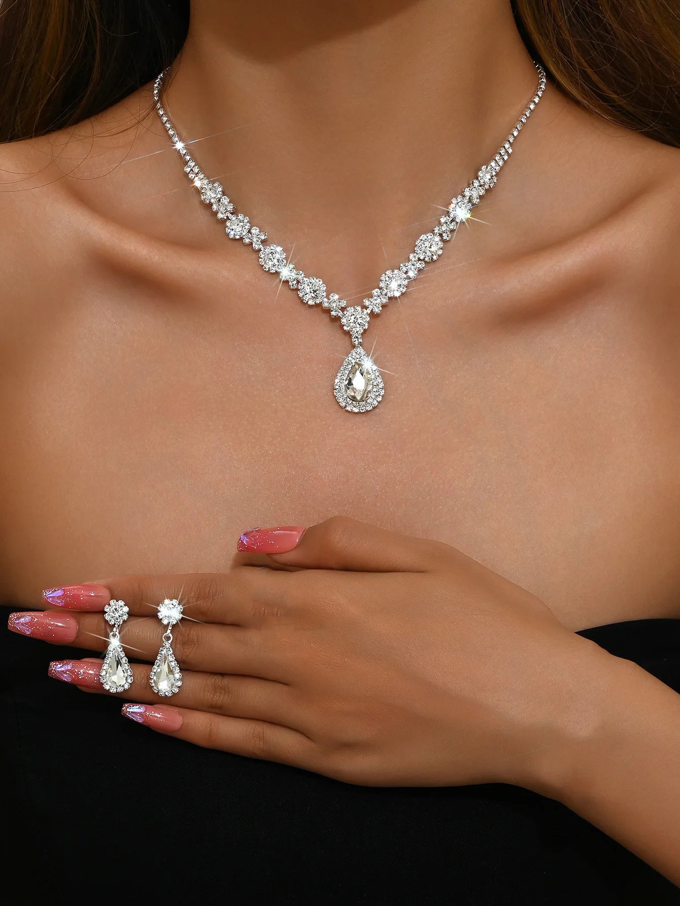 Bride Jewelry Set for Women Crystal Teardrop Necklace and Earrings Two-Piece Set Accessories for Evening Gowns