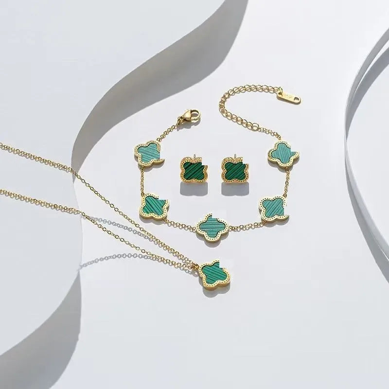 Wholesale 18K Gold Plated 15MM Four-leaf Clover Stainless Steel Jewelry Set Fashion Lucky Clover Bracelet